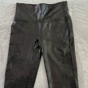 Spanx petite medium black faux leather leggings